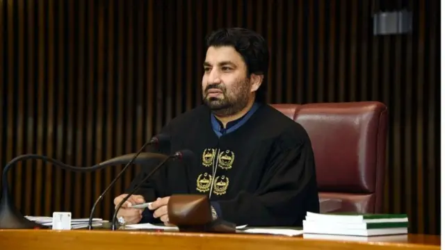 qasim suri