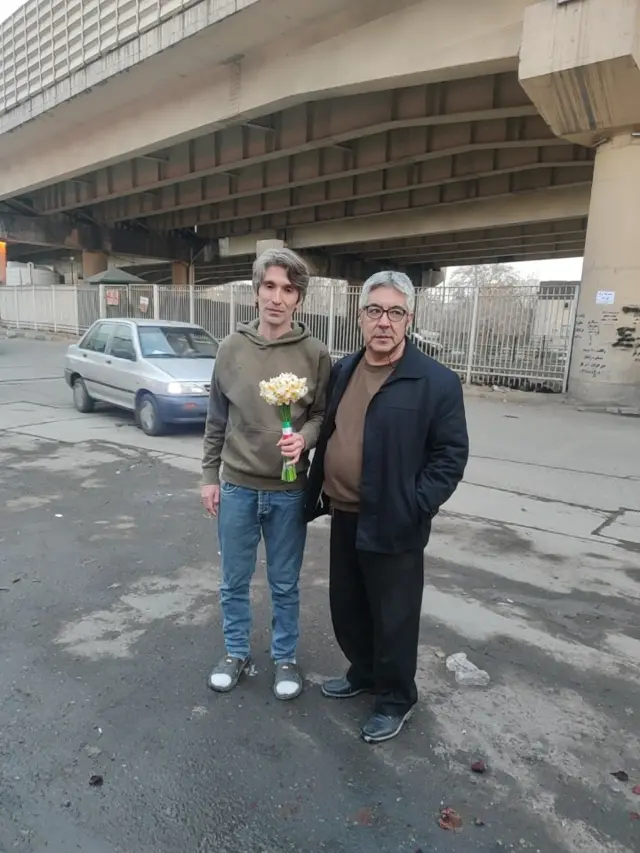 آرش صادقی