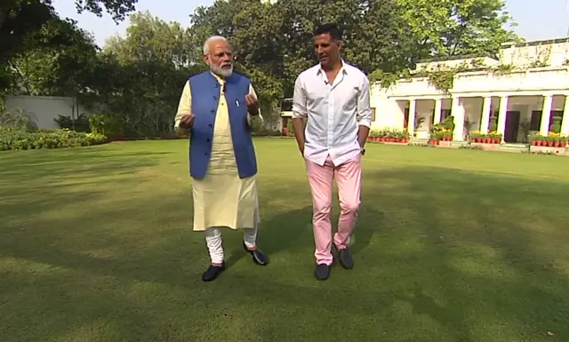 अक्षय कुमार और प्रधानमंत्री नरेंद्र मोदी