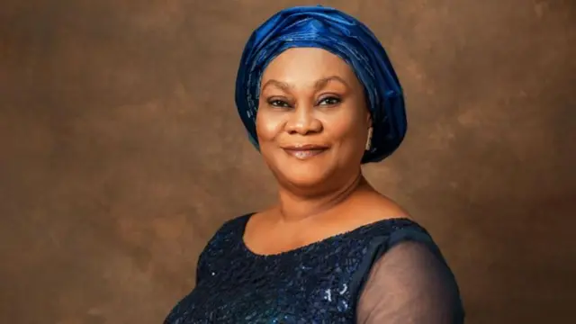 Onye na-azọ ọkwa gọvanọ Abia Steeti