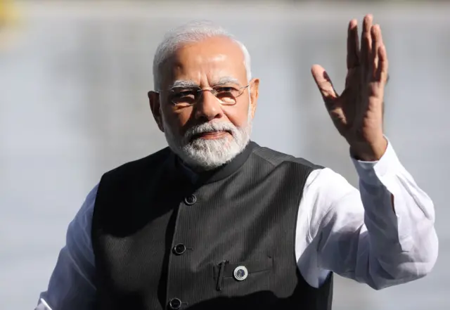 मोदी