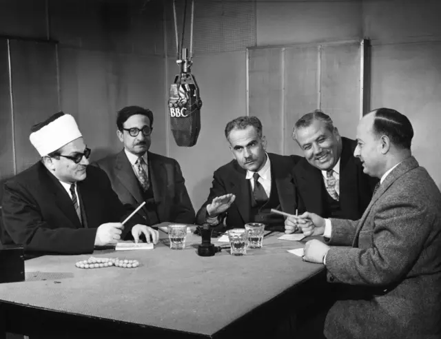 صورة من الأرشيف 1954
