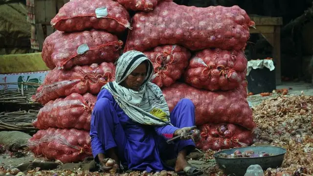 पाकिस्तान में प्याज महंगा