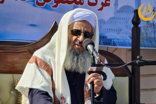 مولانا عبدالحمید