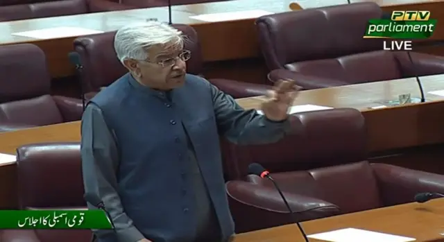 khawaja asif