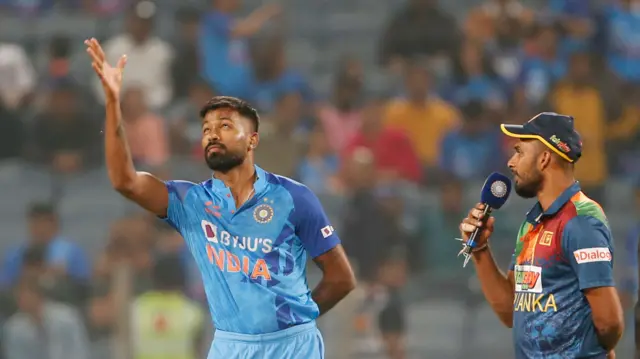 हार्दिक पंड्या (कप्तान)