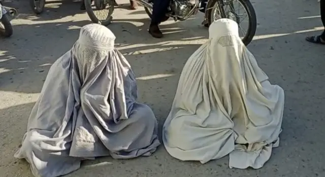 بنوں