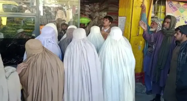 بنوں