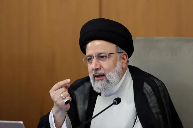 صورة أرشيفية للرئيس الإيراني