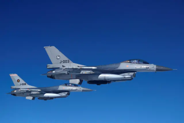 Самолеты F-16 военно-воздушных сил Нидерландов