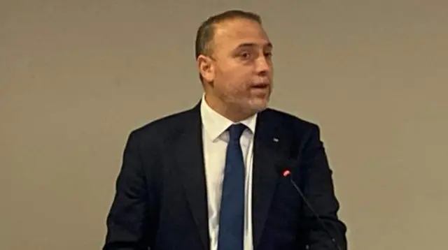 برطانیہ کے سینئر فلسطینی سفارت کار حسام زملط ن