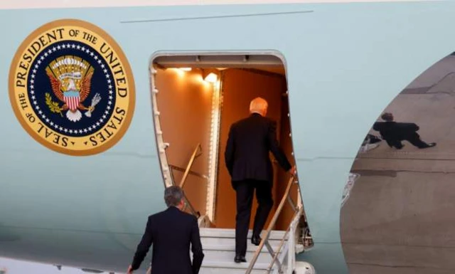 بايدن يغادر إسرائيل على متن الطائرة الرئاسية
