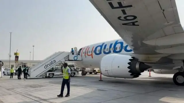 నవాజ్ షరీఫ్ విమానం