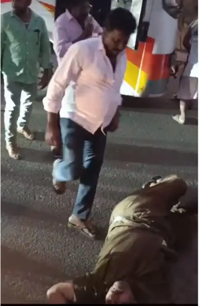 ఆర్టీసీ డ్రైవర్‌పై దాడి