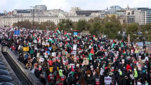 تظاهرات حامیان فلسطینی‌ها در لندن