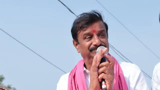 बीआरएस सांसद पर चाकू से हमला