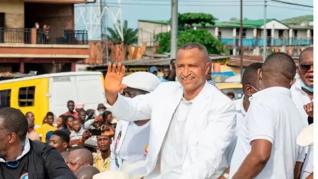 Moïse Katumbi aliondoka DR Congo mwaka 2016 baada ya kutuhumiwa kuajiri mamluki - mashtaka yalifutwa baadaye.
