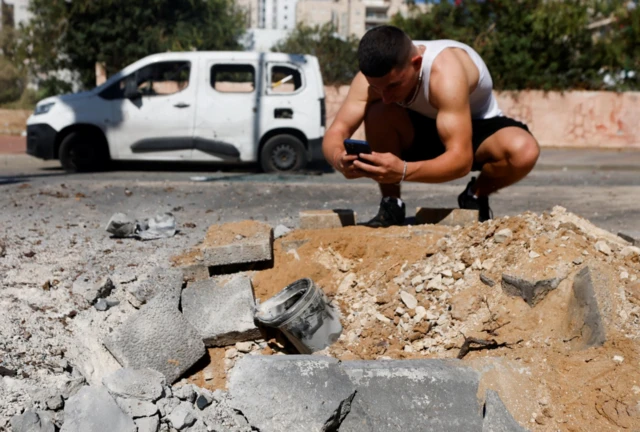 इसराइल पर हमास का बड़ा हमला