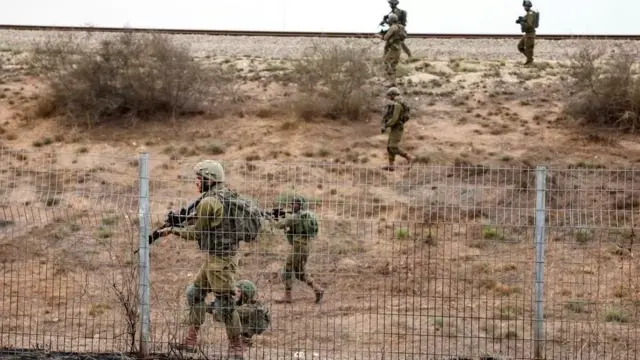 ኣብ ዶባት ዝተዋፈሩ ወተሃደራት እስራኤል
