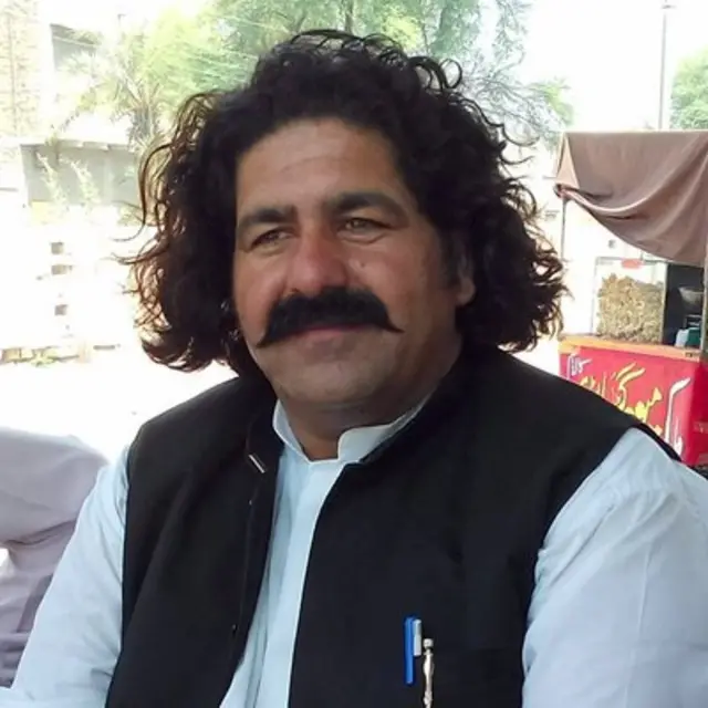 علی وزیر