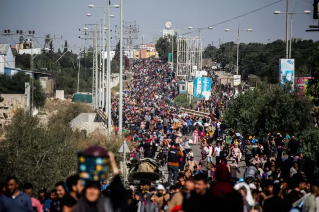 موج آوارگان فلسطینی که از شمال غزه خارج شدند