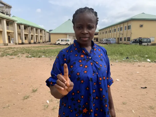 Voter afta she cast her vote