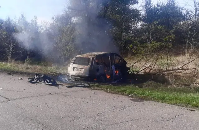 Горящий автомобиль