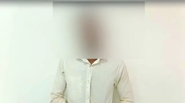 Onye a na-enyo enyo maka ịtọrọ onwe ya