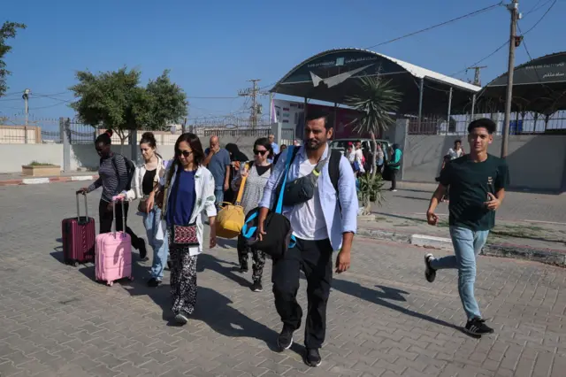 Refah'tan çıkan yabancı pasaportlular