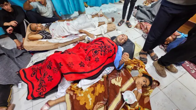 جرحى ومرضى من داخل المستشفى الإندونيسي، يوم الخميس الماضي
