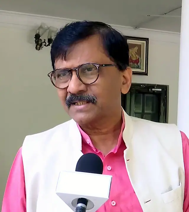 शिवसेना के उद्धव बाला साहेब ठाकरे धड़े के नेता और राज्यसभा सांसद संजय राउत