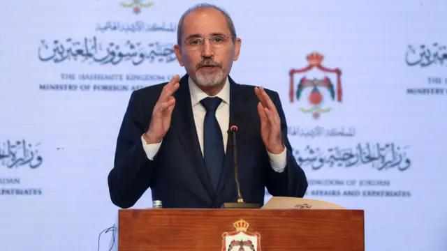 وزير الخارجية الأردني أيمن الصفدي