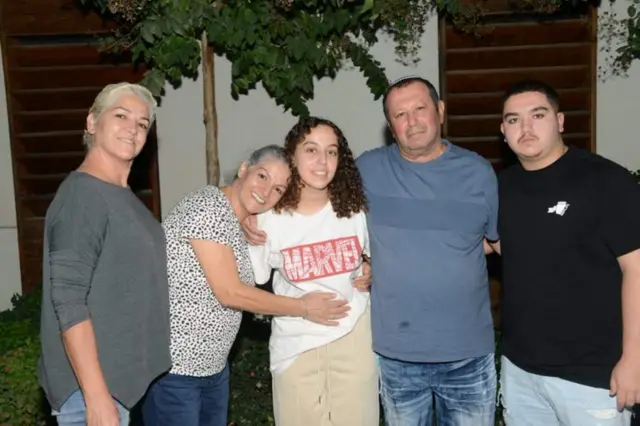 Похищенная палестинскими боевиками Ори Мегидиш вернулась в объятия родных 29 октября