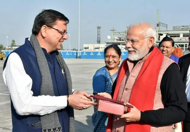 पुष्कर धामी-नरेंद्र मोदी