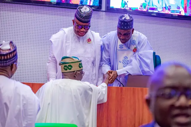 Mgbe Onyeisiala Tinubu gosiri akwụkwọ mkpata na mmefu nke 2024
