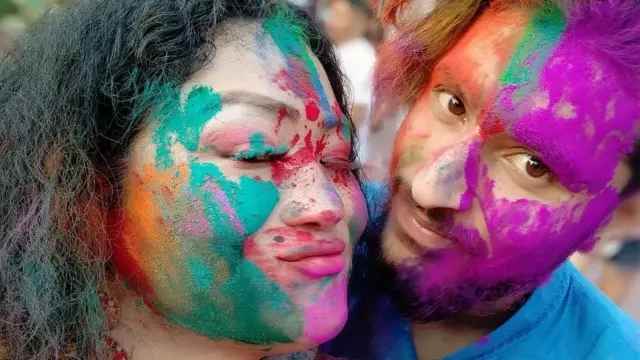 माया गुरुंग और सुरेंद्र पांडेय