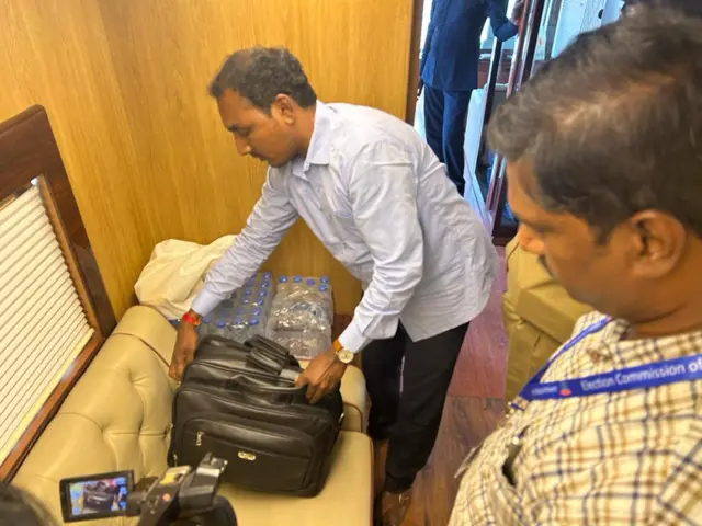 ప్రగతిపథం ప్రచార వాహనం