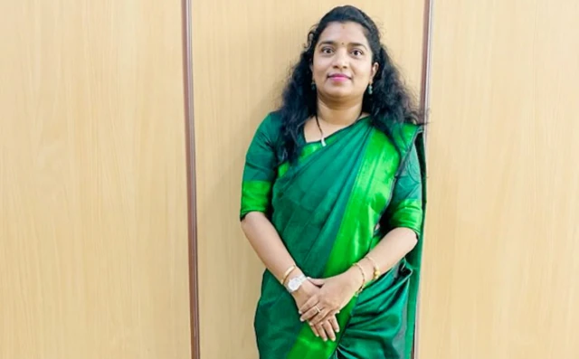 भूविज्ञानी प्रतिमा के एस