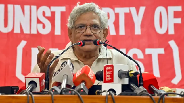 सीपीआई(एम) के महासचिव सीताराम येचुरी