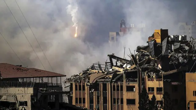 इसराइली बमबारी