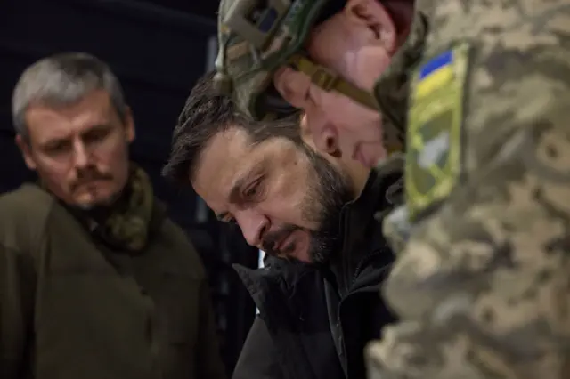 Зеленский во время поездки в Харьковскую область