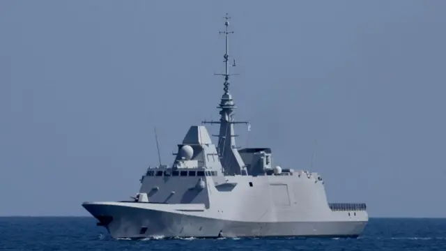 Французский фрегат Languedoc во время маневров в Средиземном море в марте 2023 г.