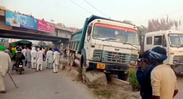 सड़क हादसा