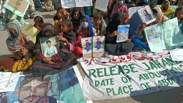 لا پتہ افراد کی بازیابی کا مظاہرہ