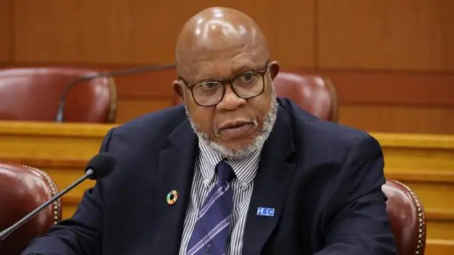 Деннис Фрэнсис