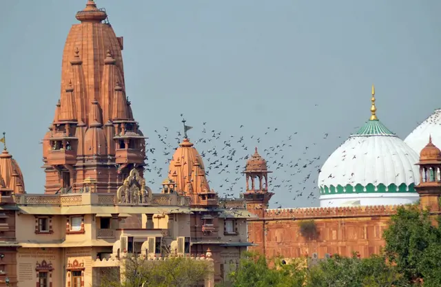 मथुरा में श्रीकृष्ण मंदिर और ईदगाह मस्जिद