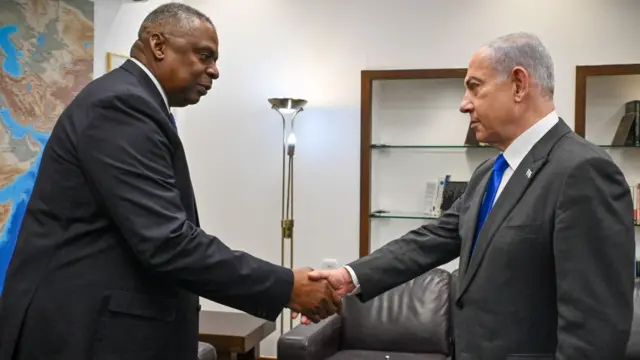 Премьер-министр Биньямин Нетаньяху встречается с министром обороны США Ллойдом Остином в Тель-Авиве