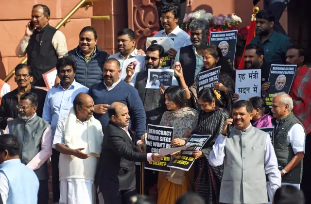 लोकसभा से 49 विपक्षी सांसद निलंबित