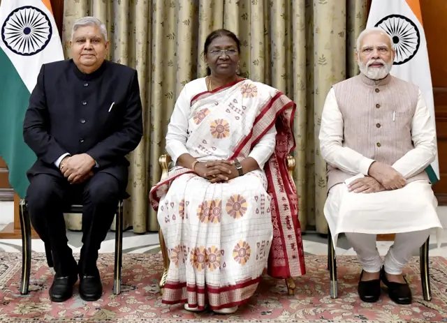 उपराष्ट्रपति जगदीप धनखड़, प्रधानमंत्री नरेंद्र मोदी, राष्ट्रपति द्रौपदी मुर्मू