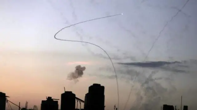 रॉकेट से हमला